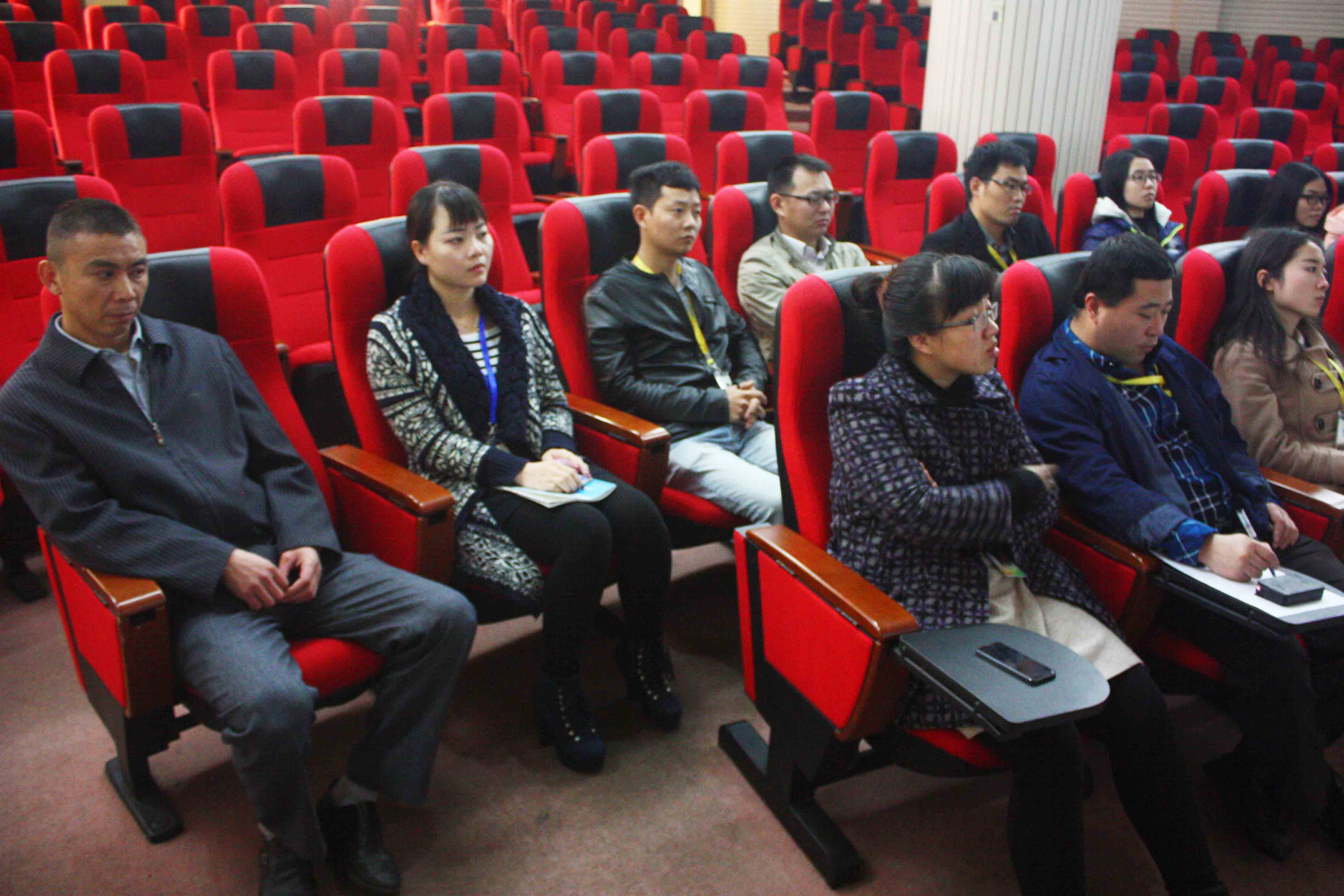 会灭火，更要会防火！——记管理中心开展消防安全知识培训.jpg